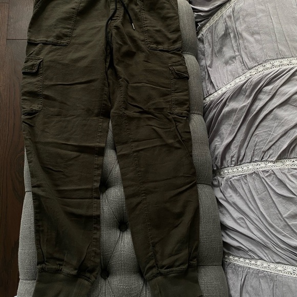 Green Community Pants - Size Small - Picture 2 of 6